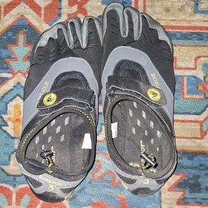 Bodyglove Barefoot Shoes In Black and Gray